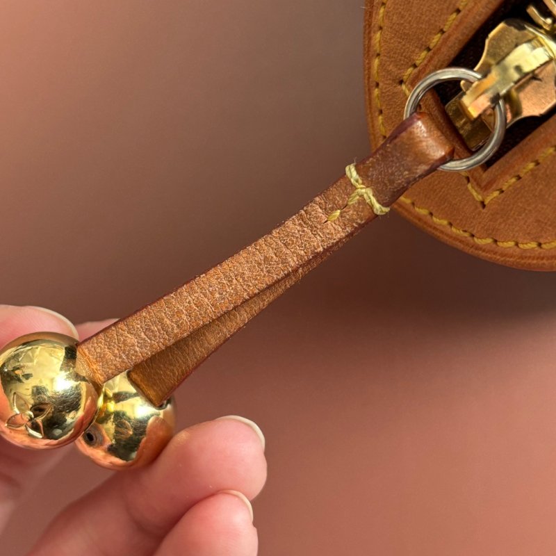 ::LOUIS VUITTON:: LV M40009 中古系列金球 三角包 腋下包 肩背包-27