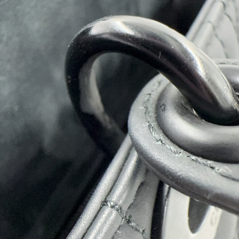 DIOR黑色啞光LADY DIOR小號五格黛妃包(與專櫃有巨大價差!)-23