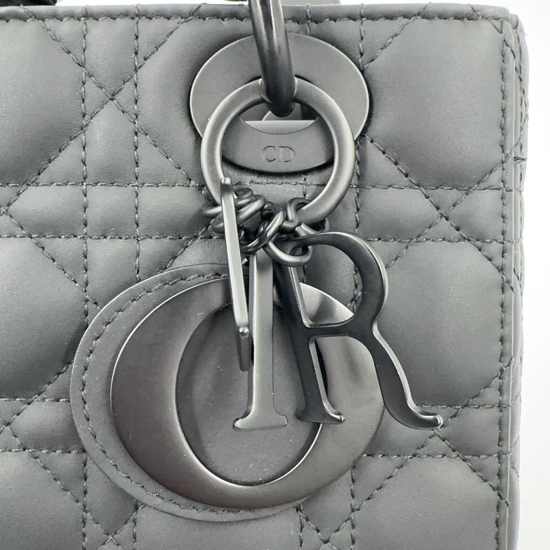 DIOR黑色啞光LADY DIOR小號五格黛妃包(與專櫃有巨大價差!)-25