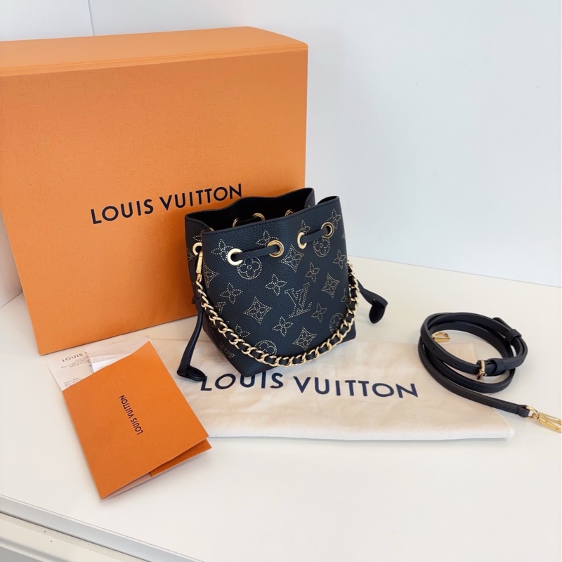 【閒置全套🆕】LV Bella Pico黑金月光女神 迷你抽繩水桶包手提包 斜挎包 單肩包-3