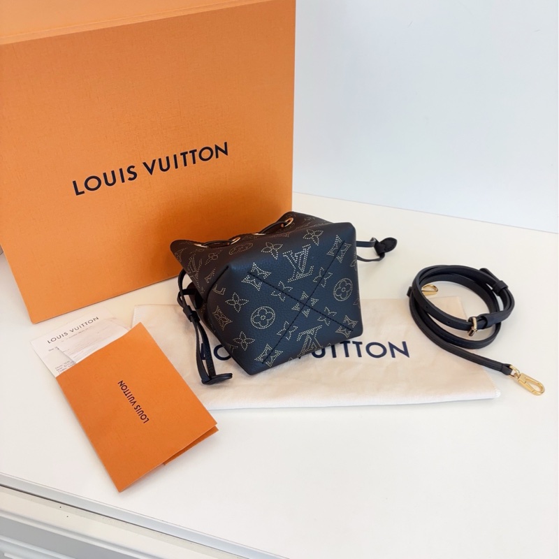 【閒置全套🆕】LV Bella Pico黑金月光女神 迷你抽繩水桶包手提包 斜挎包 單肩包-6