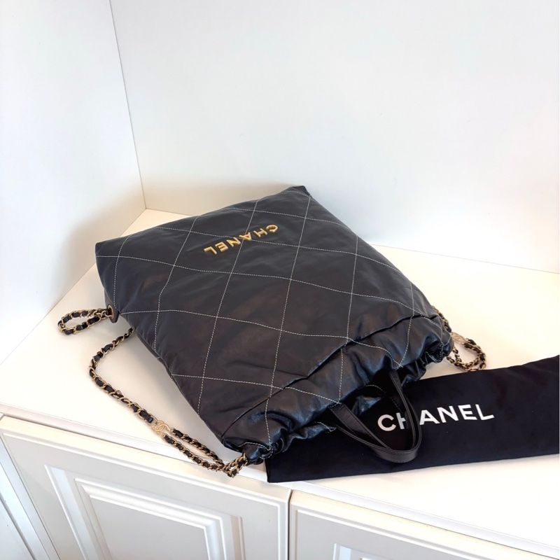 ✨Chanel 22bag 黑金白線外縫後背包 99新 專櫃20🆙-5