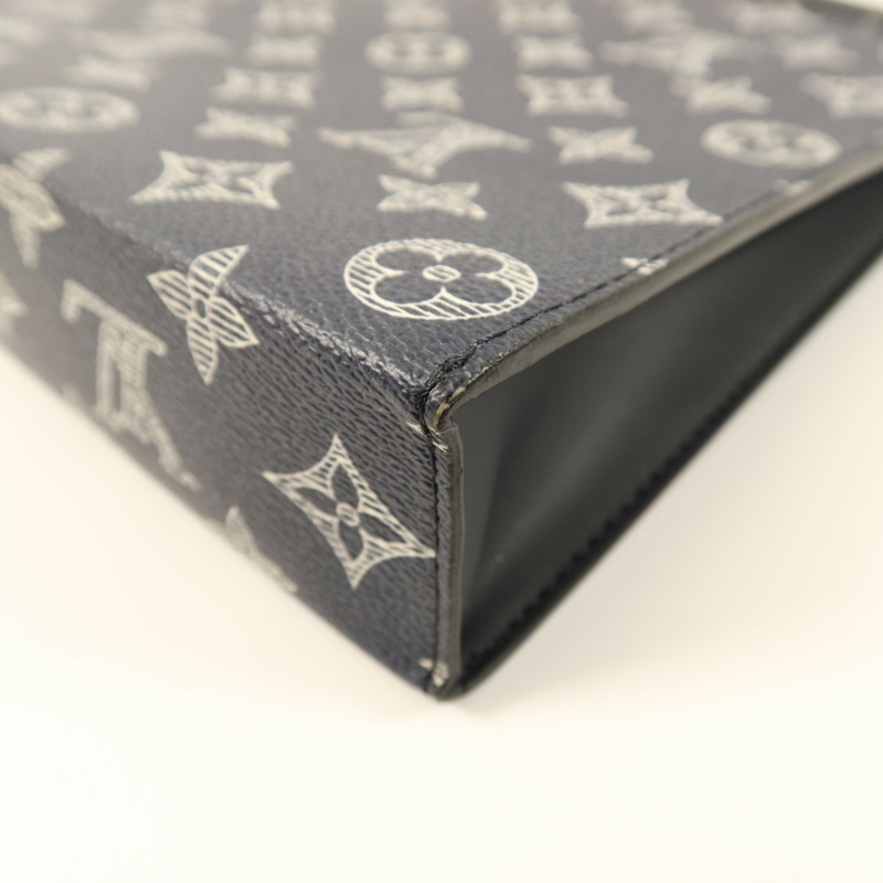 LOUIS VUITTON Monogram Pochette Voyage Clutch銀扣手拿包-8