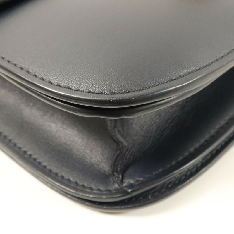 CELINE 牛皮皮革Classic Bag Medium金扣肩背袋-6