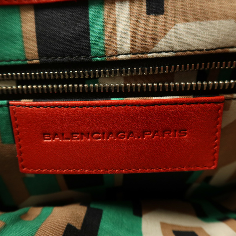 BALENCIAGA 麂皮皮革Shoulder Bag銀扣肩背袋-6