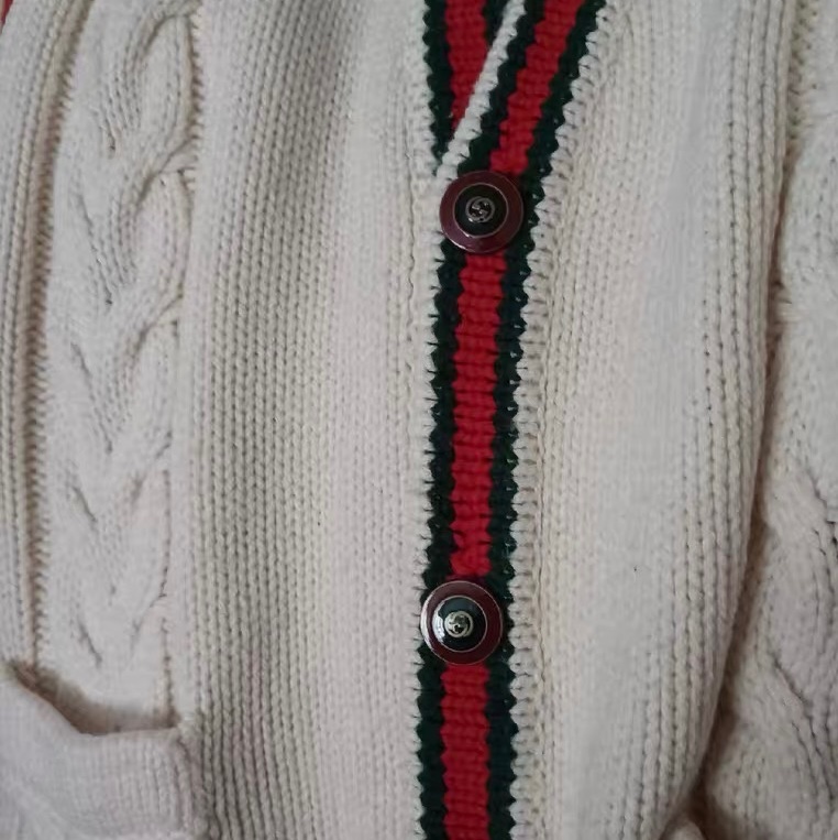 Gucci羊絨外套S碼-1