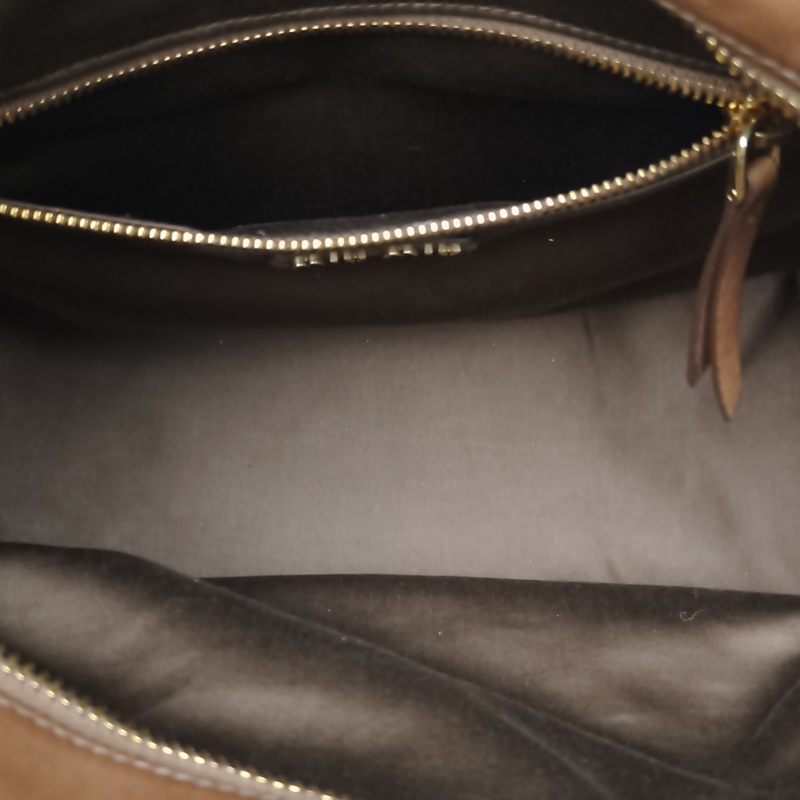 MIUMIU Pocket水洗字母徽標機車包焦糖棕羊皮金扣幹邑色肩背包-4