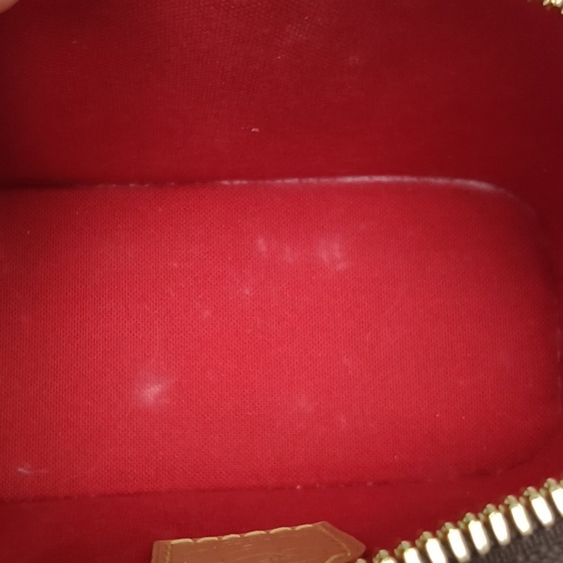 LOUIS VUITTON ALMA貝殼包NANO18老花PVC晶片老花2024聖誕限定款肩背包-4