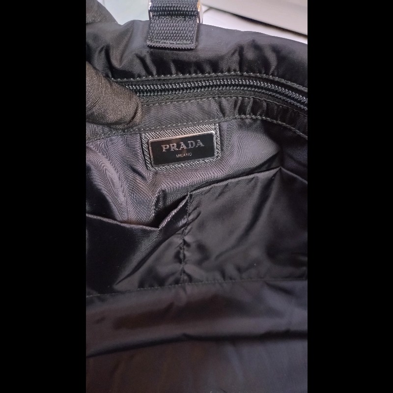 Prada 黑帆布下蓋大肩側包-24