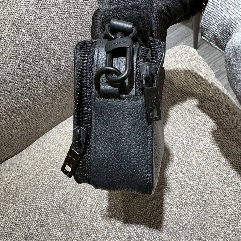 Louis Vuitton Alpha隨身錢包-4