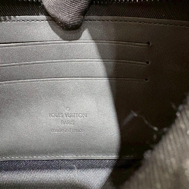 Louis Vuitton Alpha隨身錢包-8