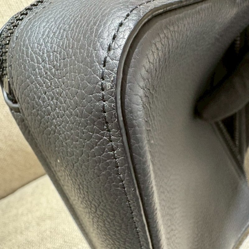 Louis Vuitton Alpha隨身錢包-13