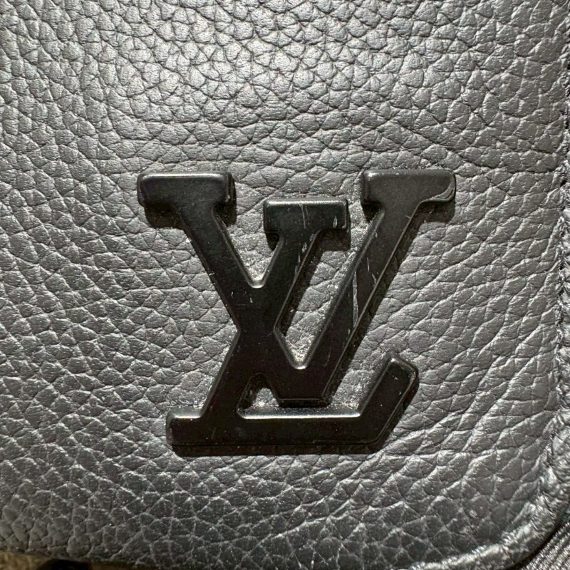 Louis Vuitton Alpha隨身錢包-17