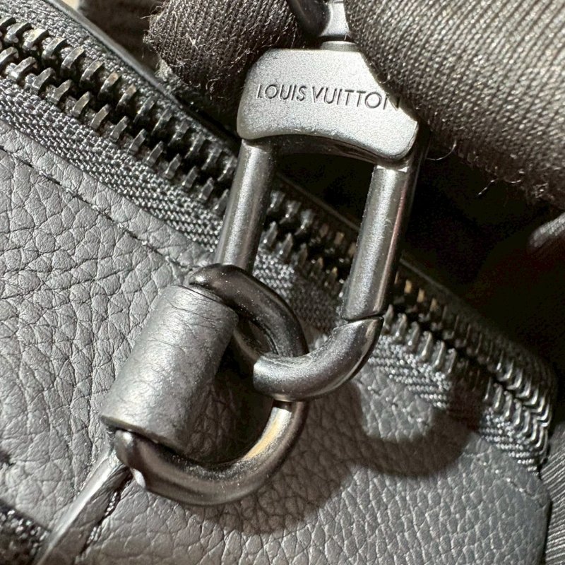 Louis Vuitton Alpha隨身錢包-21