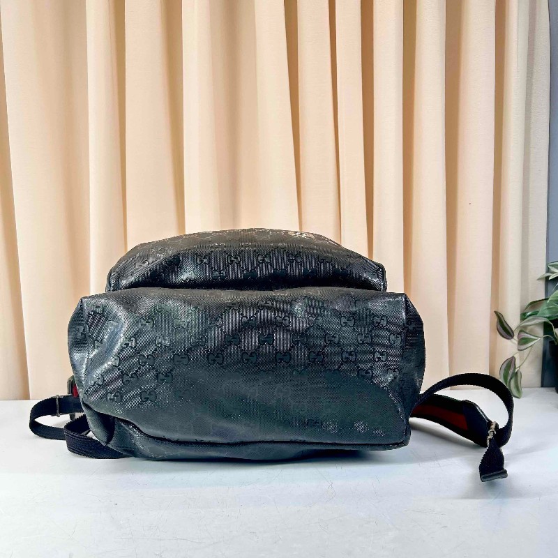 Gucci/古馳雙肩包 黑色PVC水晶皮雙肩包 經典GG老花紋路，紅綠織帶配色，三防面料防水耐用，大容量旅行包，金屬扣件完好，空間十足，男女同款-4