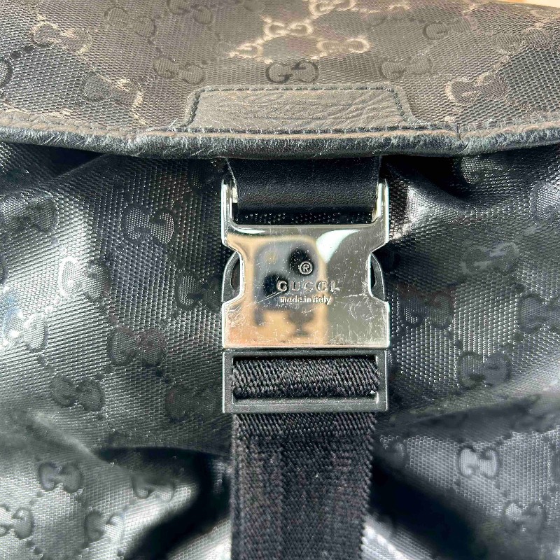 Gucci/古馳雙肩包 黑色PVC水晶皮雙肩包 經典GG老花紋路，紅綠織帶配色，三防面料防水耐用，大容量旅行包，金屬扣件完好，空間十足，男女同款-13