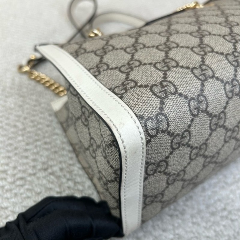 古馳Gucci Padlock系列 小托特包單肩包 老花拼白色牛皮 白色超美百搭 包身輕便 超實用百搭 永不過時-10