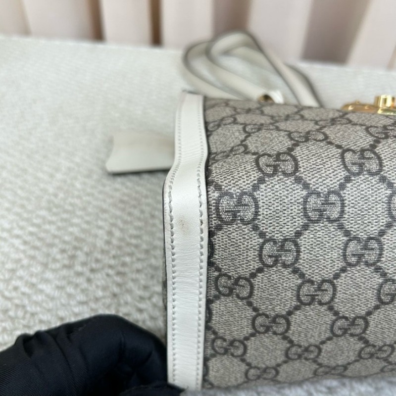 古馳Gucci Padlock系列 小托特包單肩包 老花拼白色牛皮 白色超美百搭 包身輕便 超實用百搭 永不過時-11