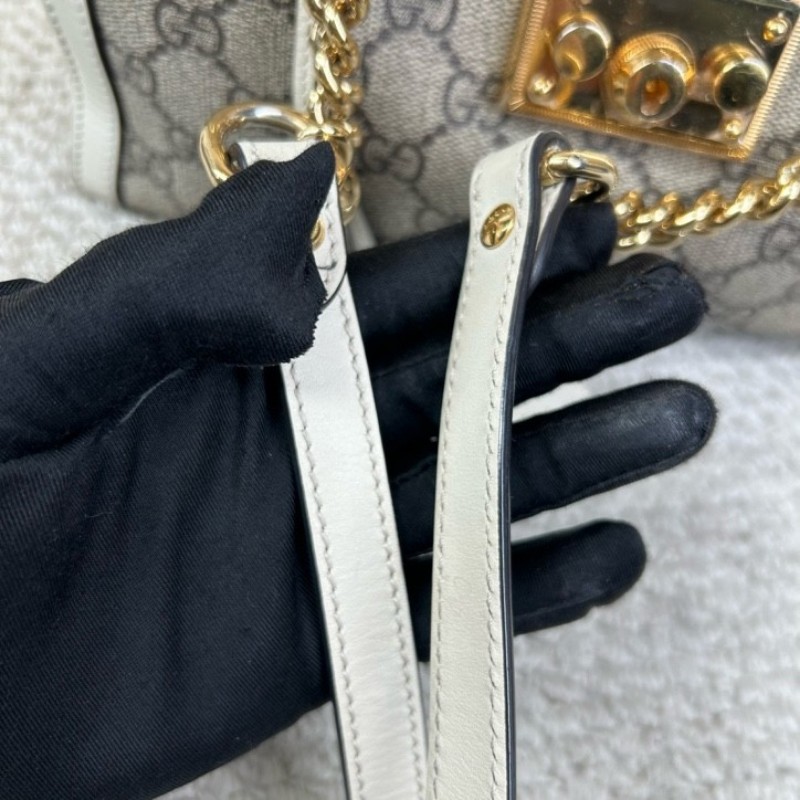 古馳Gucci Padlock系列 小托特包單肩包 老花拼白色牛皮 白色超美百搭 包身輕便 超實用百搭 永不過時-17