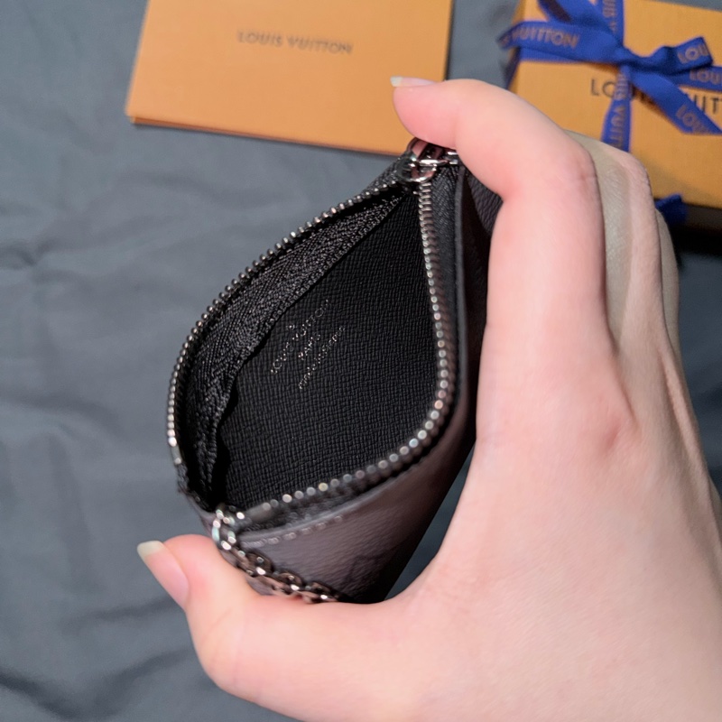 全新送禮首選😍LV 鑰匙零錢包 雙面老花Monogram-6