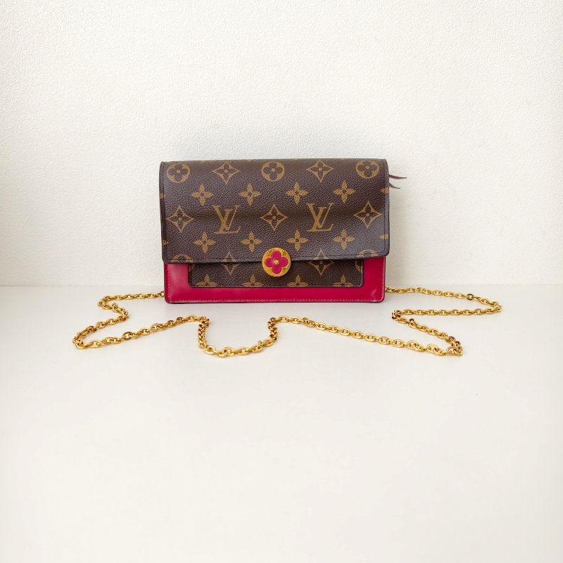 lv路易威登/Louis Vuitton 老花woc 晶片款 金色鍊條 19x12x4.5cm-1