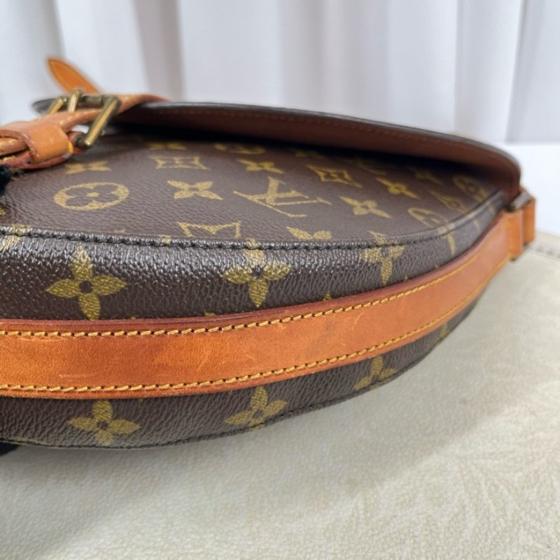 LV路易威登 盾牌包斜挎包單肩郵差包 包型立挺 肩帶可調節-15