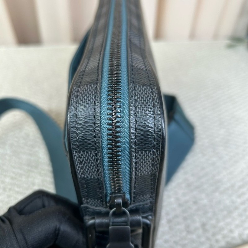 LV路易威登棋盤格郵差包 黑棋盤格配寬肩帶 可單肩可斜挎 容量實用 通勤逛街都能背 日常百搭-11