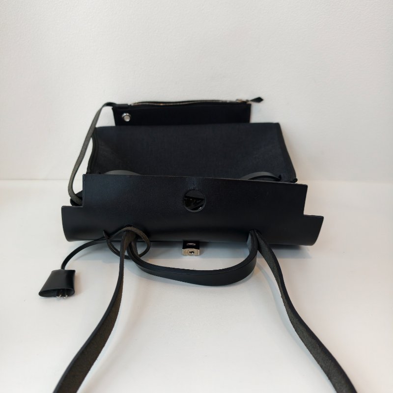hermes 愛馬仕 herbag 黑色帆布拼皮 銀扣  尺寸：31*25*10cm-5