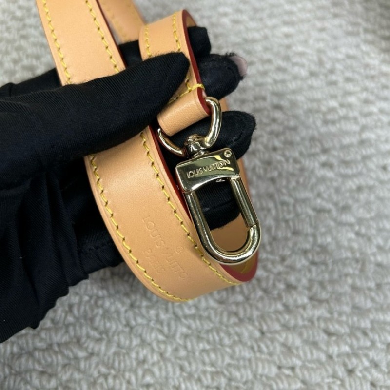 LV路易威登法棍老花經典款 雙肩帶 可單肩可斜挎可手提 容量適中 百搭不挑人 日常逛街、通勤都很實用-14