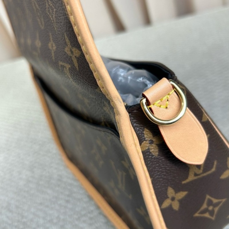 LV路易威登法棍老花經典款 雙肩帶 可單肩可斜挎可手提 容量適中 百搭不挑人 日常逛街、通勤都很實用-15