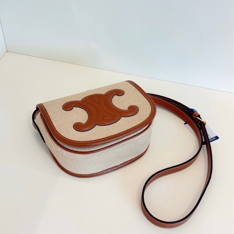 Celine賽琳 Folco人氣馬鞍包 原色帆布拼焦糖皮 凱旋門大logo-4