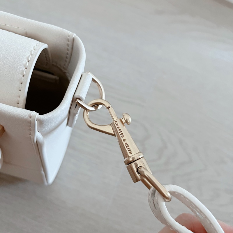 小ck豆腐包 奶油色 CHARLES&KEITH-16