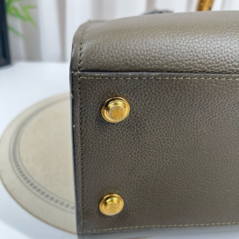 LV路易威登 City Steamer系列黑拼軍綠色牛皮手提單肩斜挎包 容量超級大 外出日常都適合-8