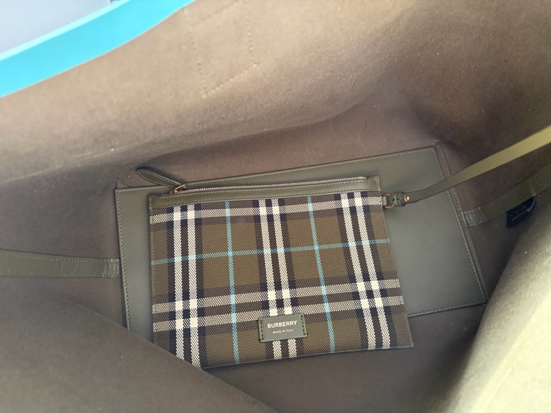 Burberry tote bag 深綠色格紋托特包 大 （可筆電包/上班通勤包/上學包/媽媽包）-8