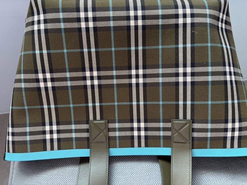 Burberry tote bag 深綠色格紋托特包 大 （可筆電包/上班通勤包/上學包/媽媽包）-38
