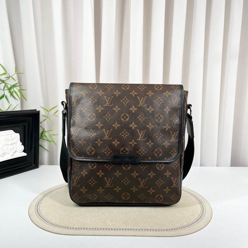 LV路易威登 經典老花郵差翻蓋單肩斜挎包 男女同款 經典款 容量大 日常通勤、出門都能用-0