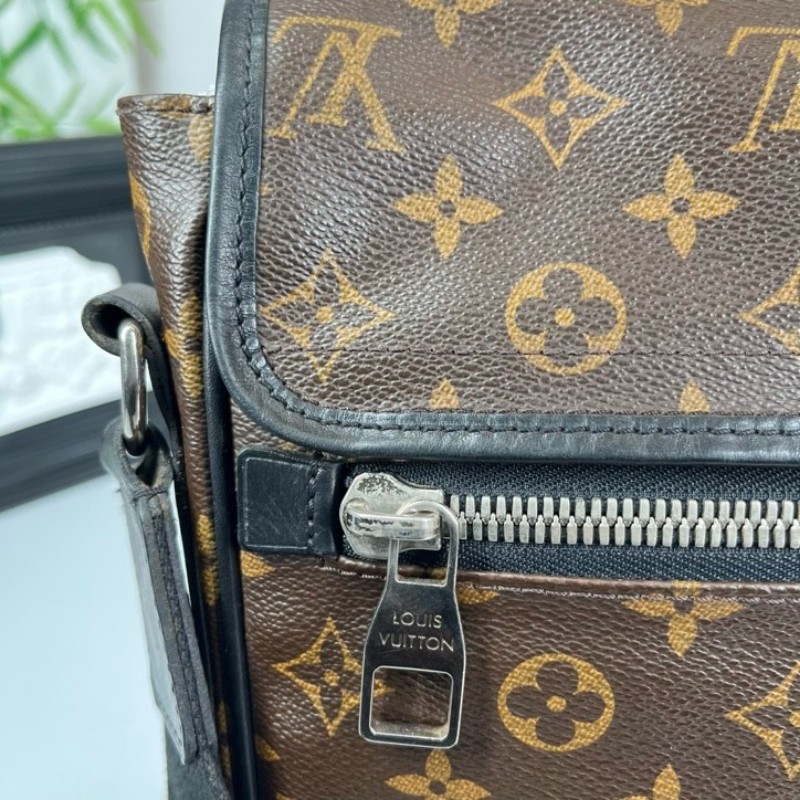 LV路易威登 經典老花郵差翻蓋單肩斜挎包 男女同款 經典款 容量大 日常通勤、出門都能用-17