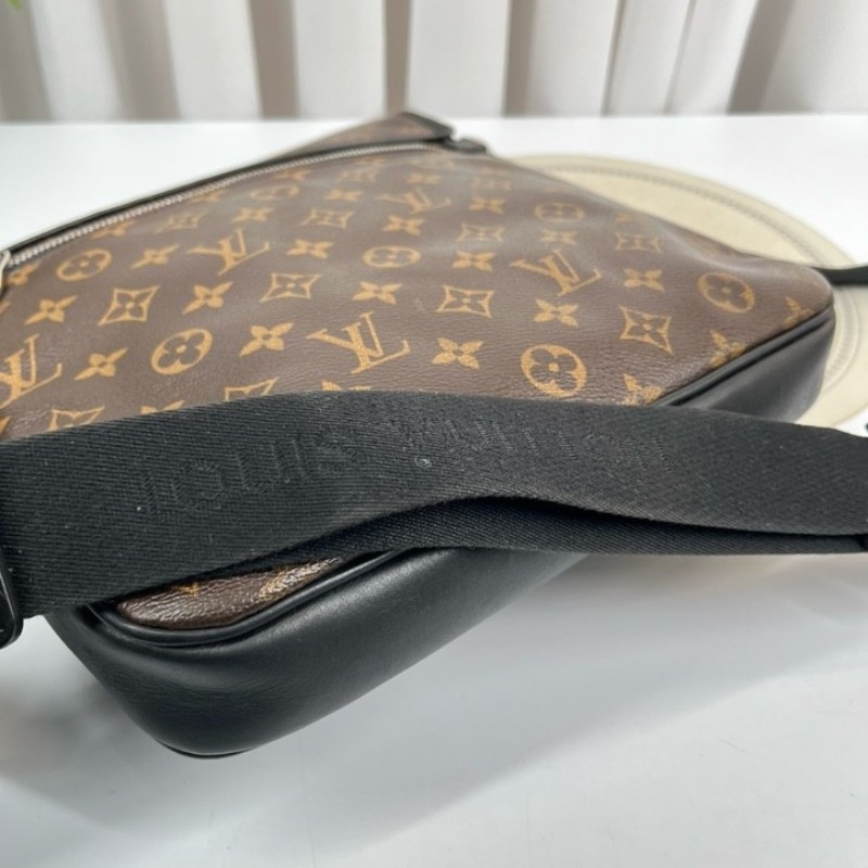 LV路易威登 經典老花郵差翻蓋單肩斜挎包 男女同款 經典款 容量大 日常通勤、出門都能用-22