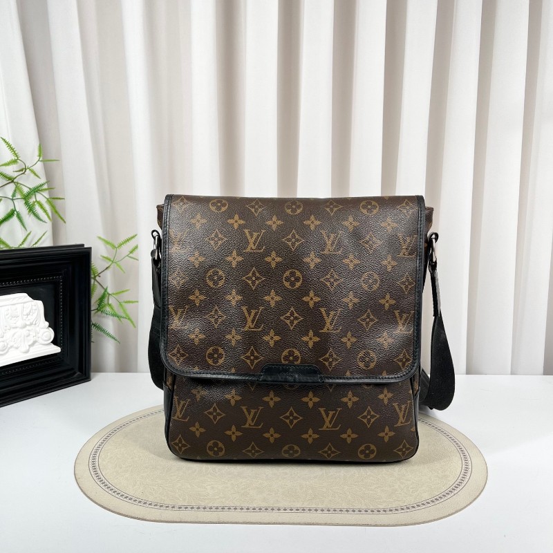 LV路易威登 經典老花郵差翻蓋單肩斜挎包 男女同款 經典款 容量大 日常通勤、出門都能用-0