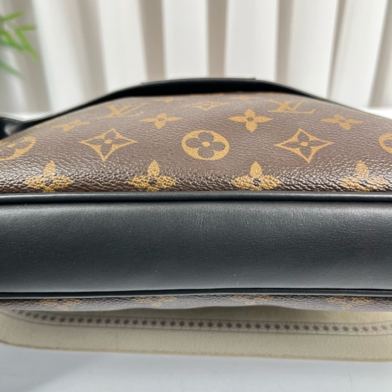 LV路易威登 經典老花郵差翻蓋單肩斜挎包 男女同款 經典款 容量大 日常通勤、出門都能用-7