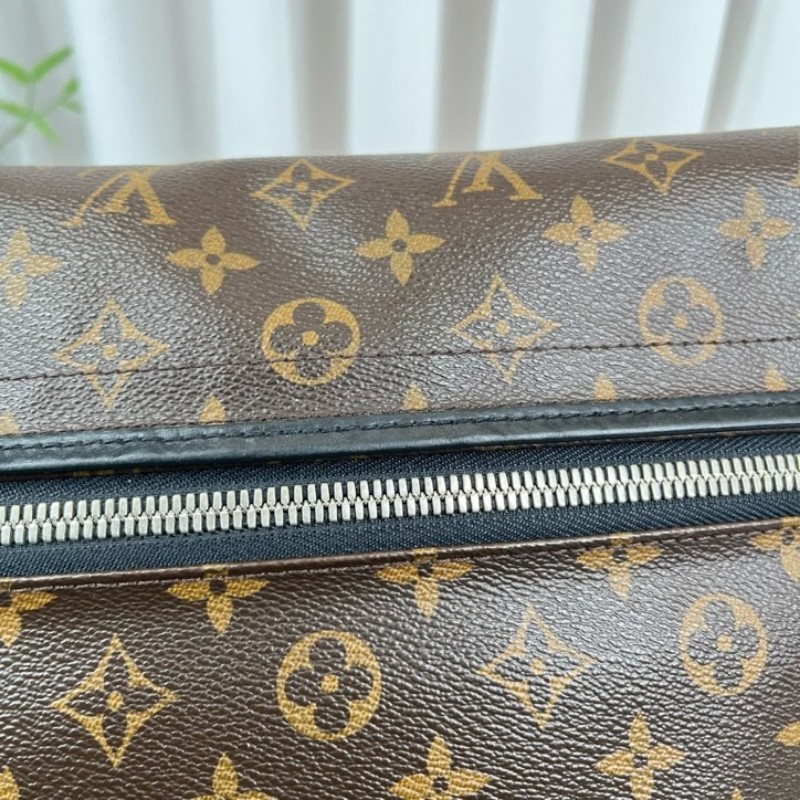 LV路易威登 經典老花郵差翻蓋單肩斜挎包 男女同款 經典款 容量大 日常通勤、出門都能用-20