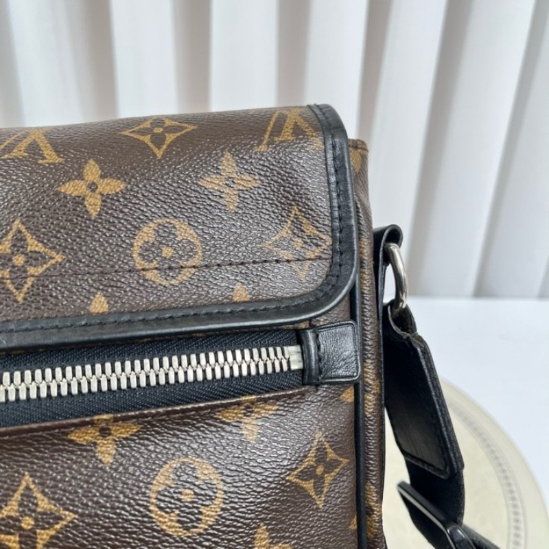 LV路易威登 經典老花郵差翻蓋單肩斜挎包 男女同款 經典款 容量大 日常通勤、出門都能用-22