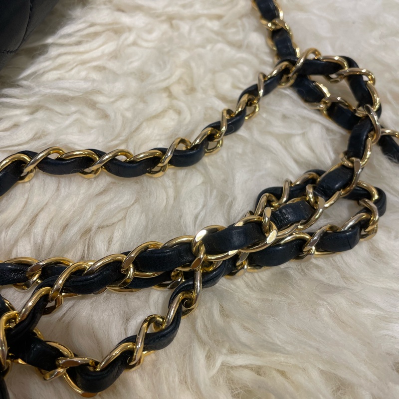 Chanel Vintage 20cm Square-7