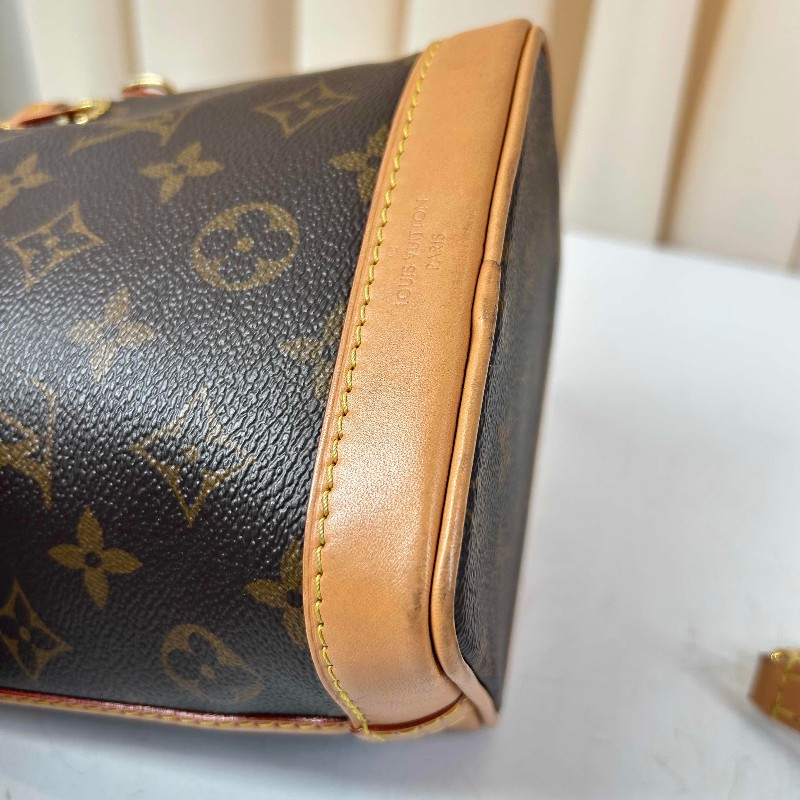 LV 路易威登 Nano Noé迷你抽繩小水桶芯片款-10