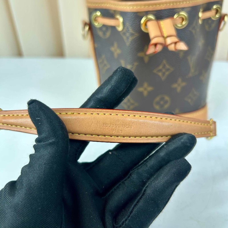 LV 路易威登 Nano Noé迷你抽繩小水桶芯片款-15