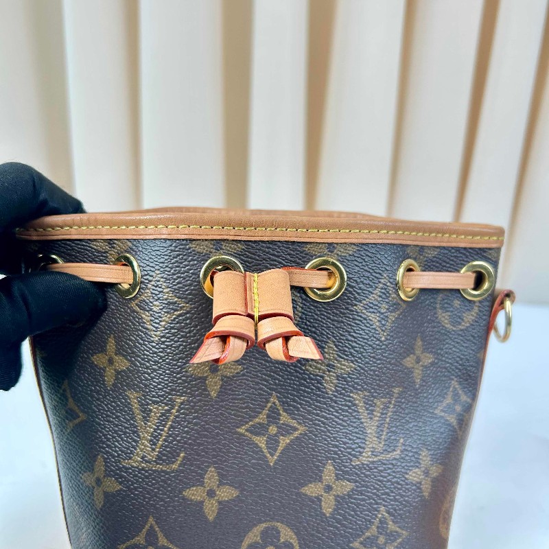 LV 路易威登 Nano Noé迷你抽繩小水桶芯片款-19