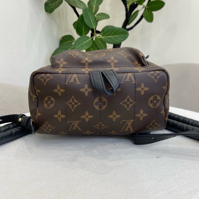 LV 小號後背包小書包-6