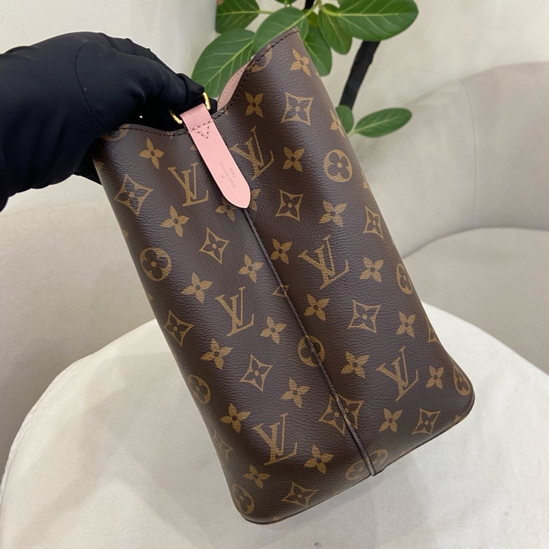 99新 LV 粉色水桶包桶-2