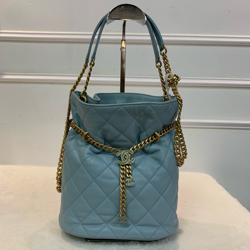 Chanel Quilted Lambskin Bucket Bag Babyblue🩵水桶包-1