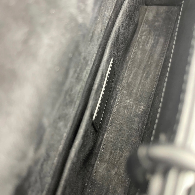 Dior戴妃横版黑色牛皮鑽石藤格紋 26*13·5*5-7